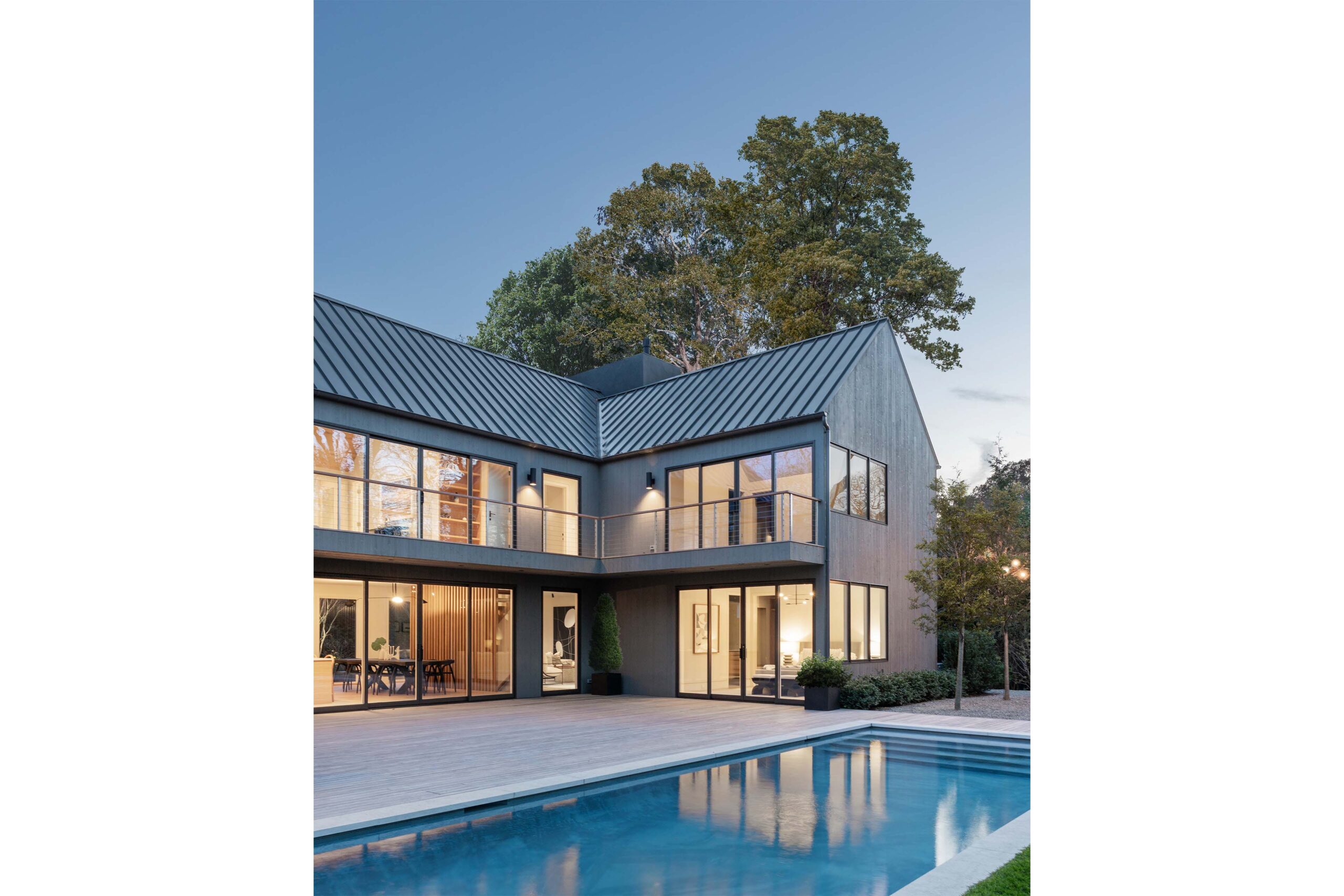 11_Rosewood_Drive_SagHarbor-RearExterior-Detail-WEB