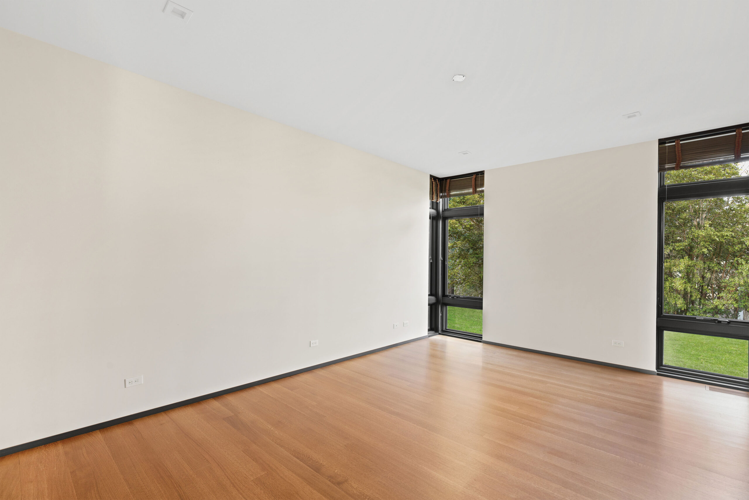 179_WestProspect_Southampton-GuestBedroom1