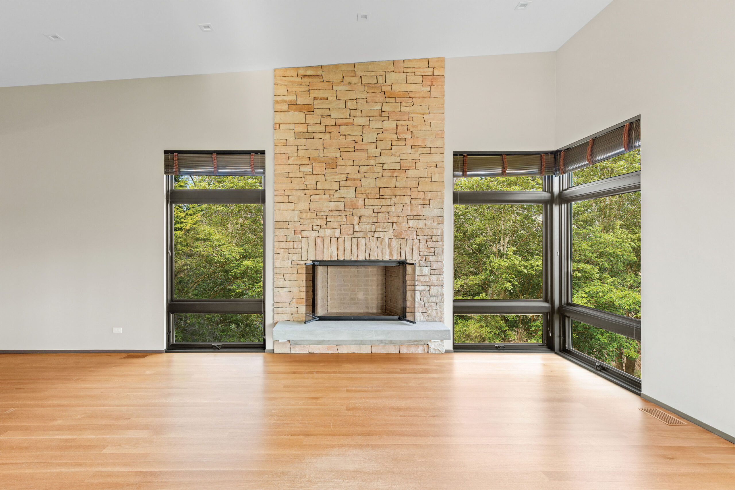 179_WestProspect_Southampton-LivingRoom2