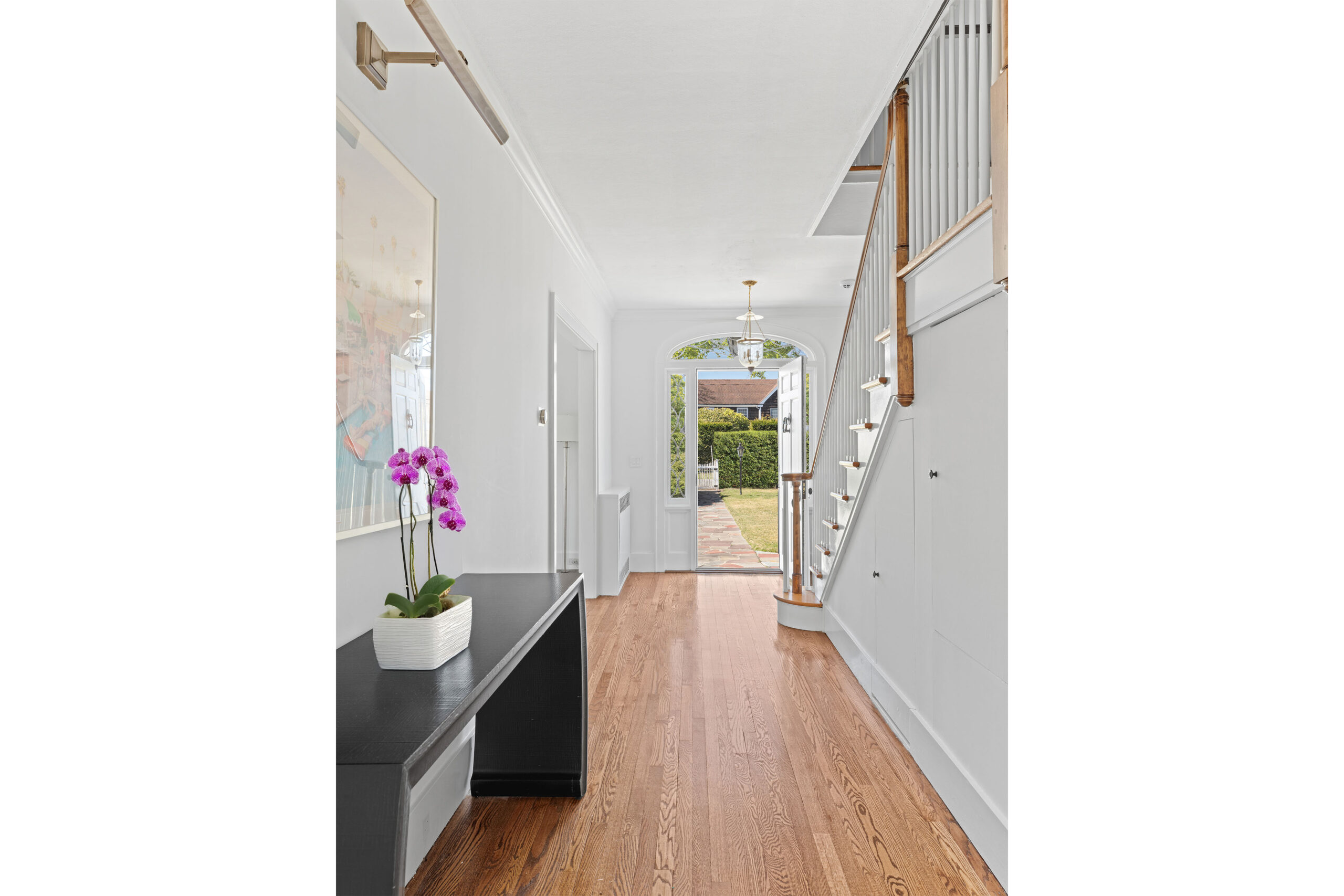 22_Aspatuck_Road_WesthamptonBeach_Entry