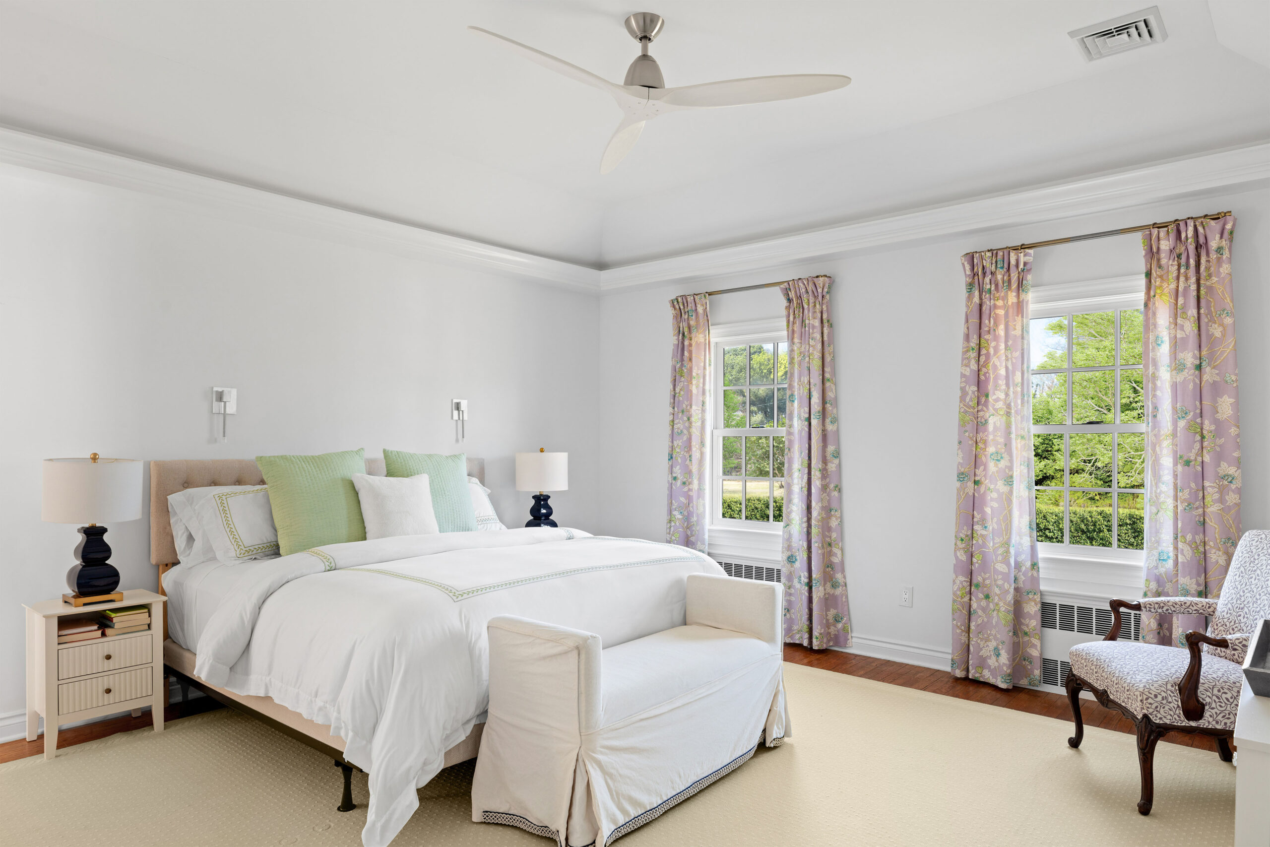 22_Aspatuck_Road_WesthamptonBeach_PrimaryBed