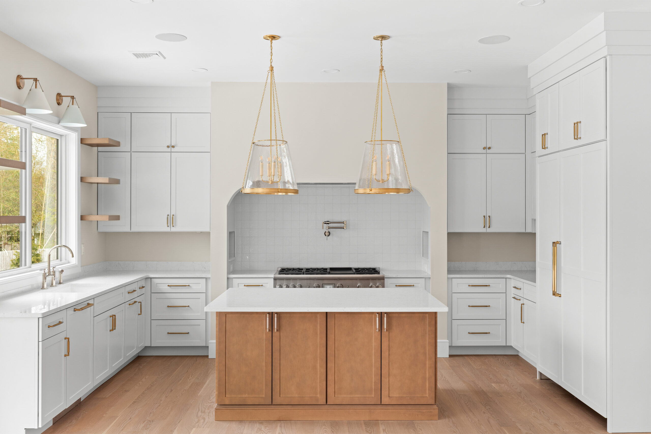 26_PineTreeRoad_Southampton_Kitchen_WEB