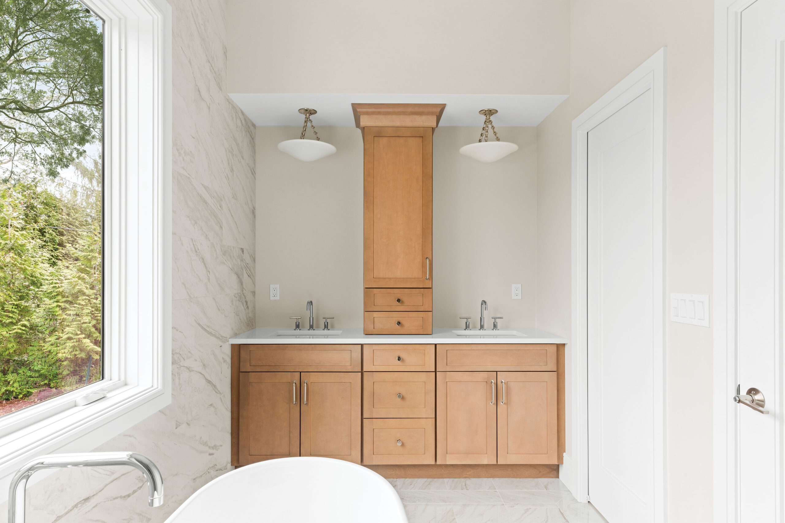 26_PineTreeRoad_Southampton_PrimaryBed_WEB