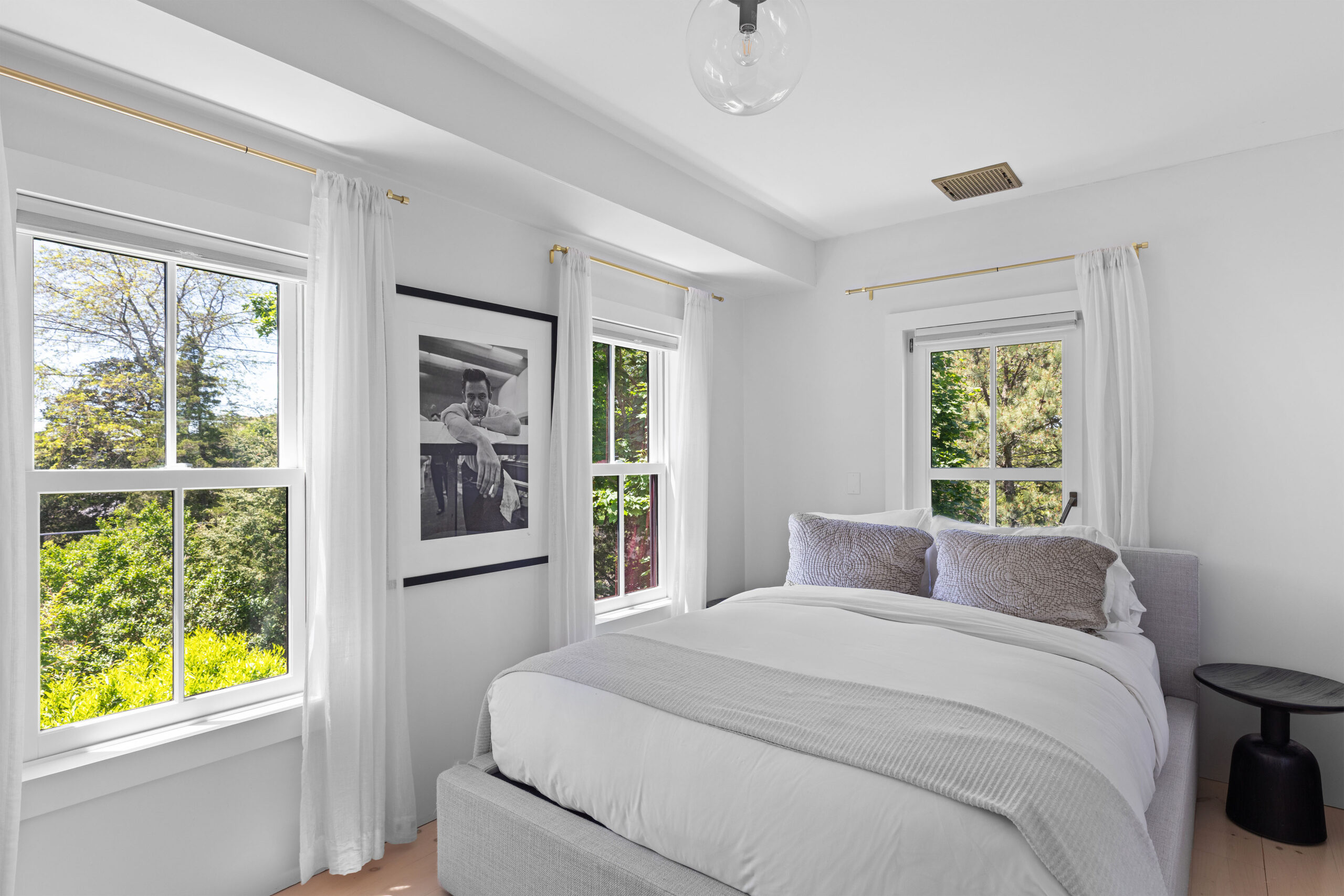 132_GloverStreet_SagHarbor_GuestBed1_WEB