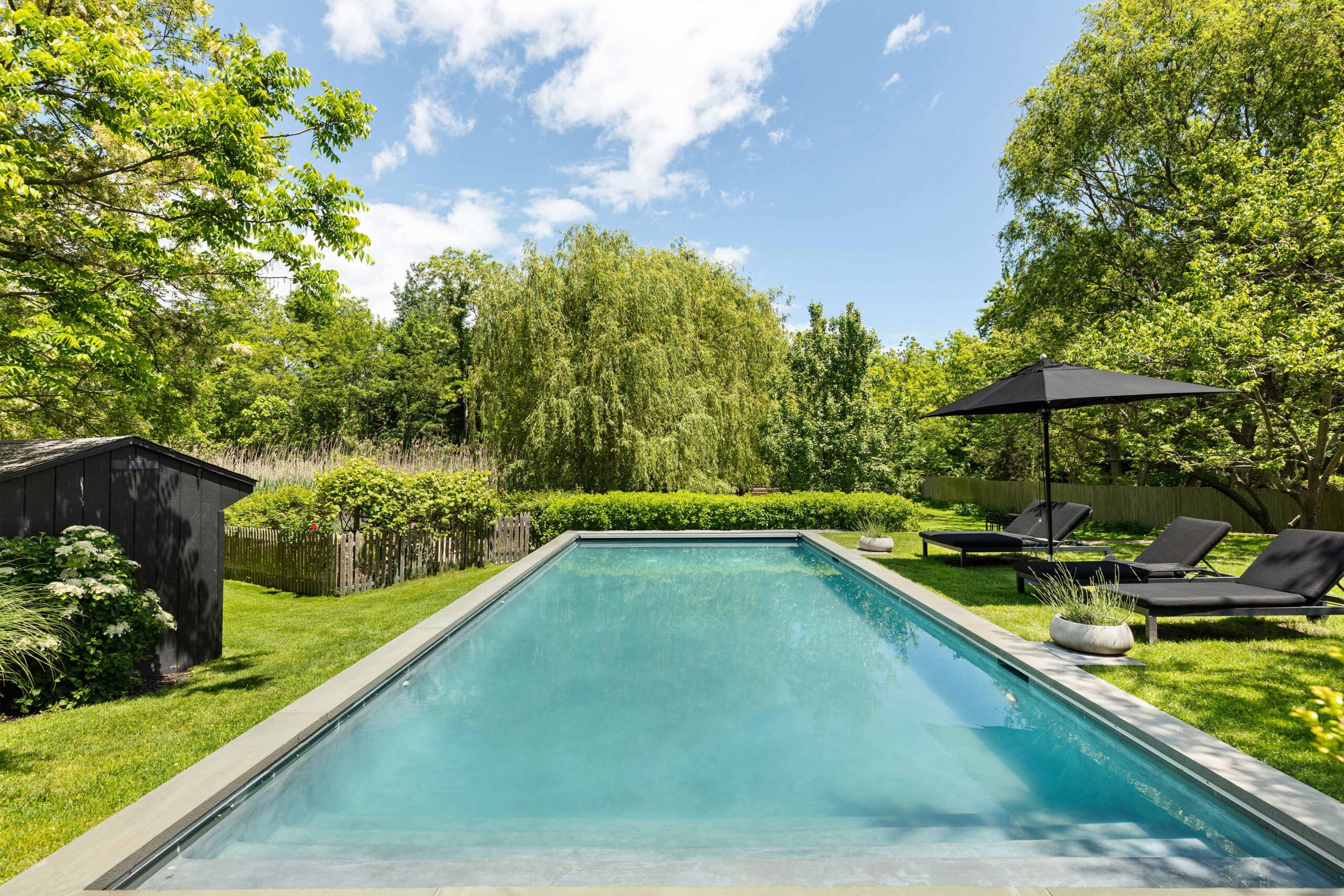 132_GloverStreet_SagHarbor_Pool1_WEB