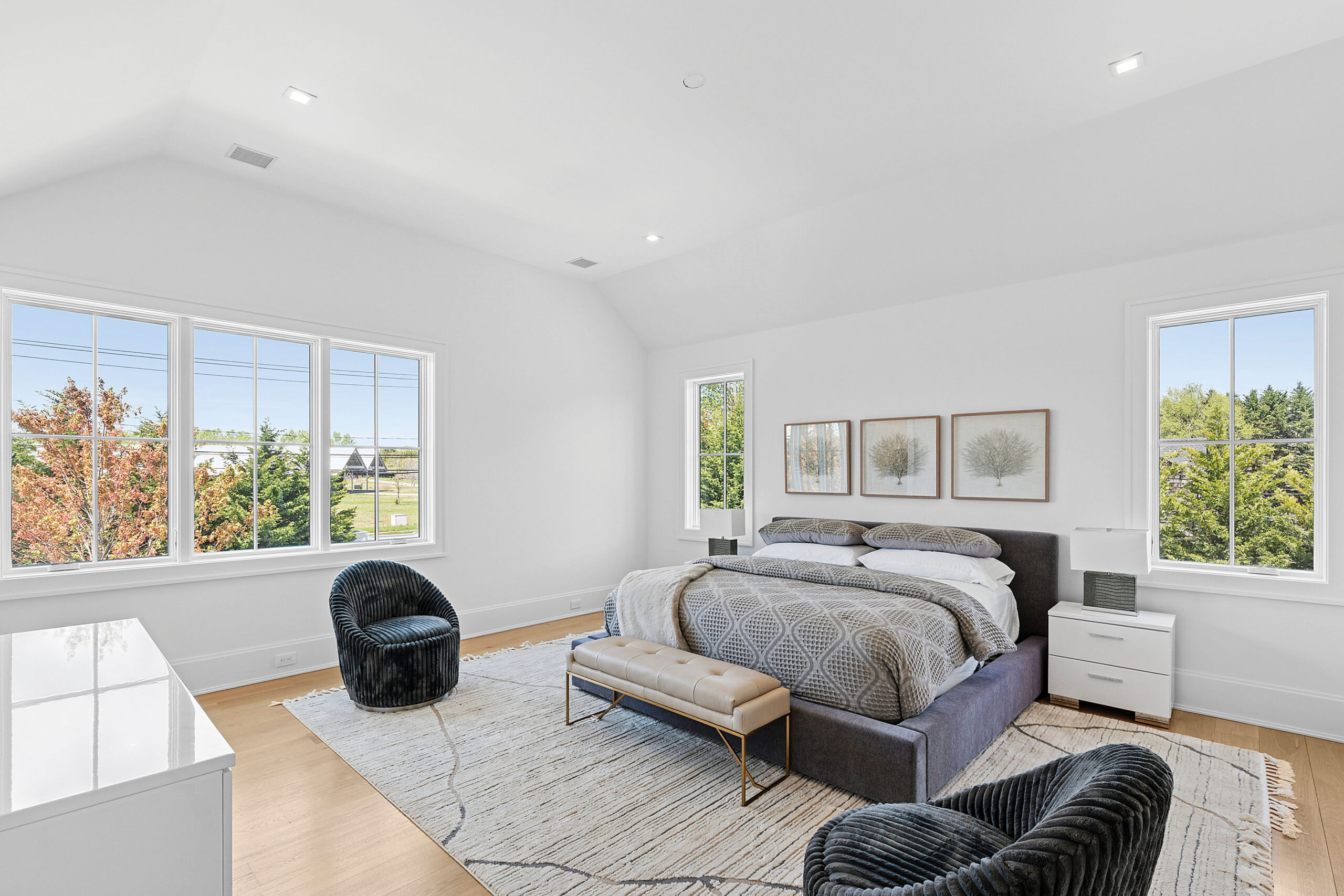298_MontaukHighway_WaterMill_GuestBed1