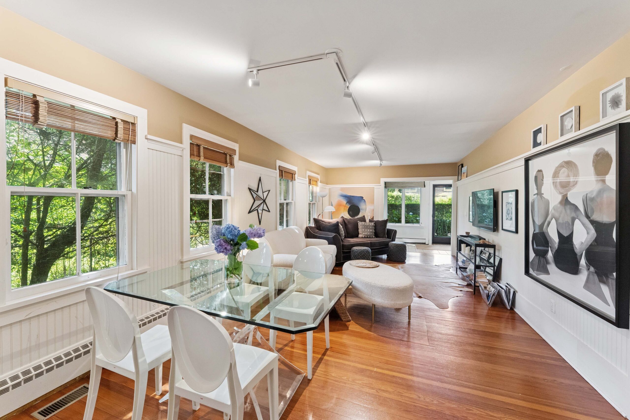 03-55 McGuirk St_WEB