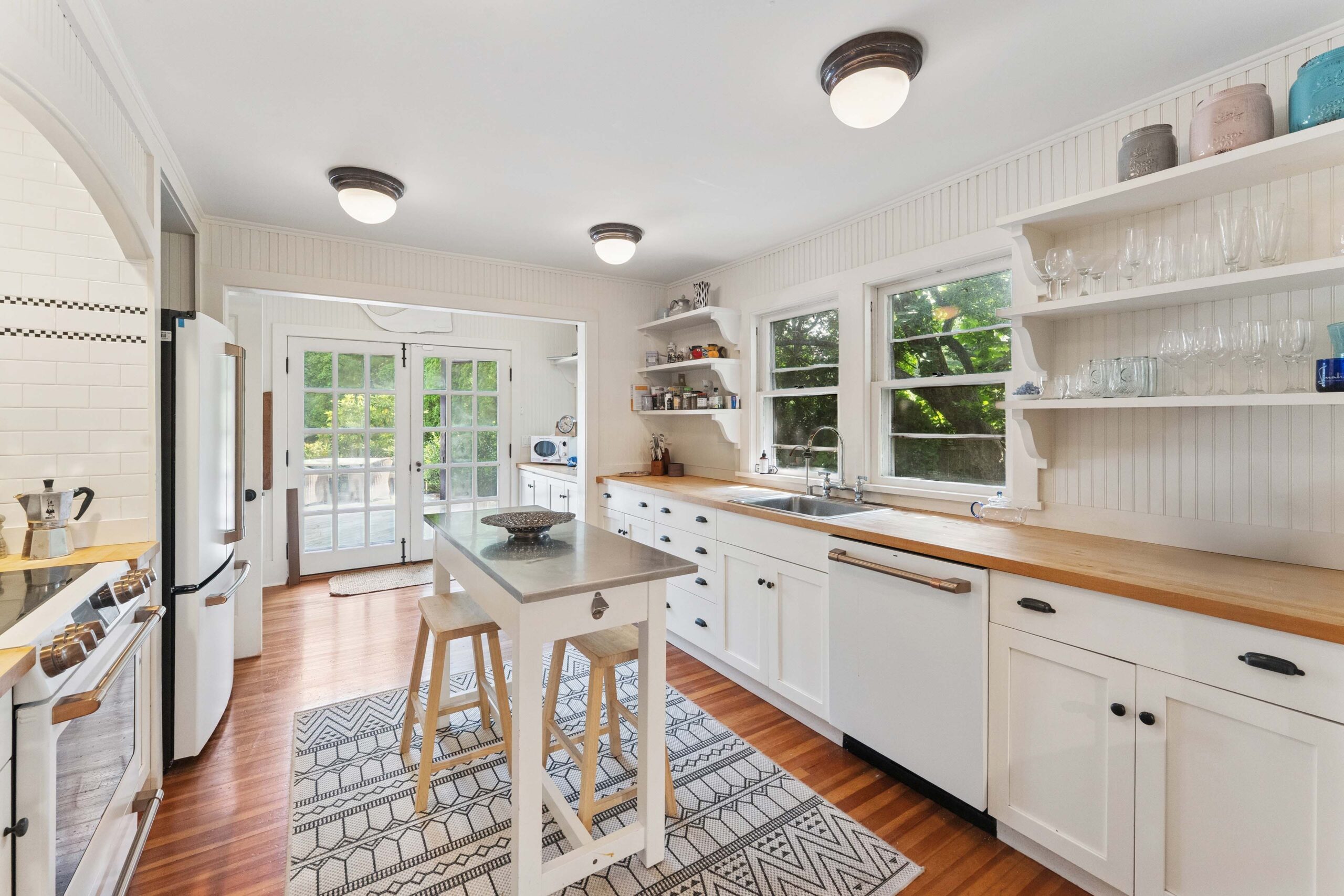 05-55 McGuirk St_WEB