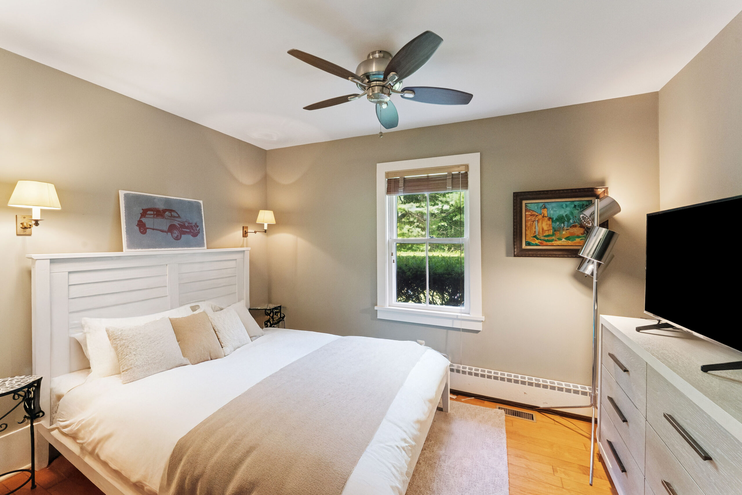 07-55 McGuirk St_WEB