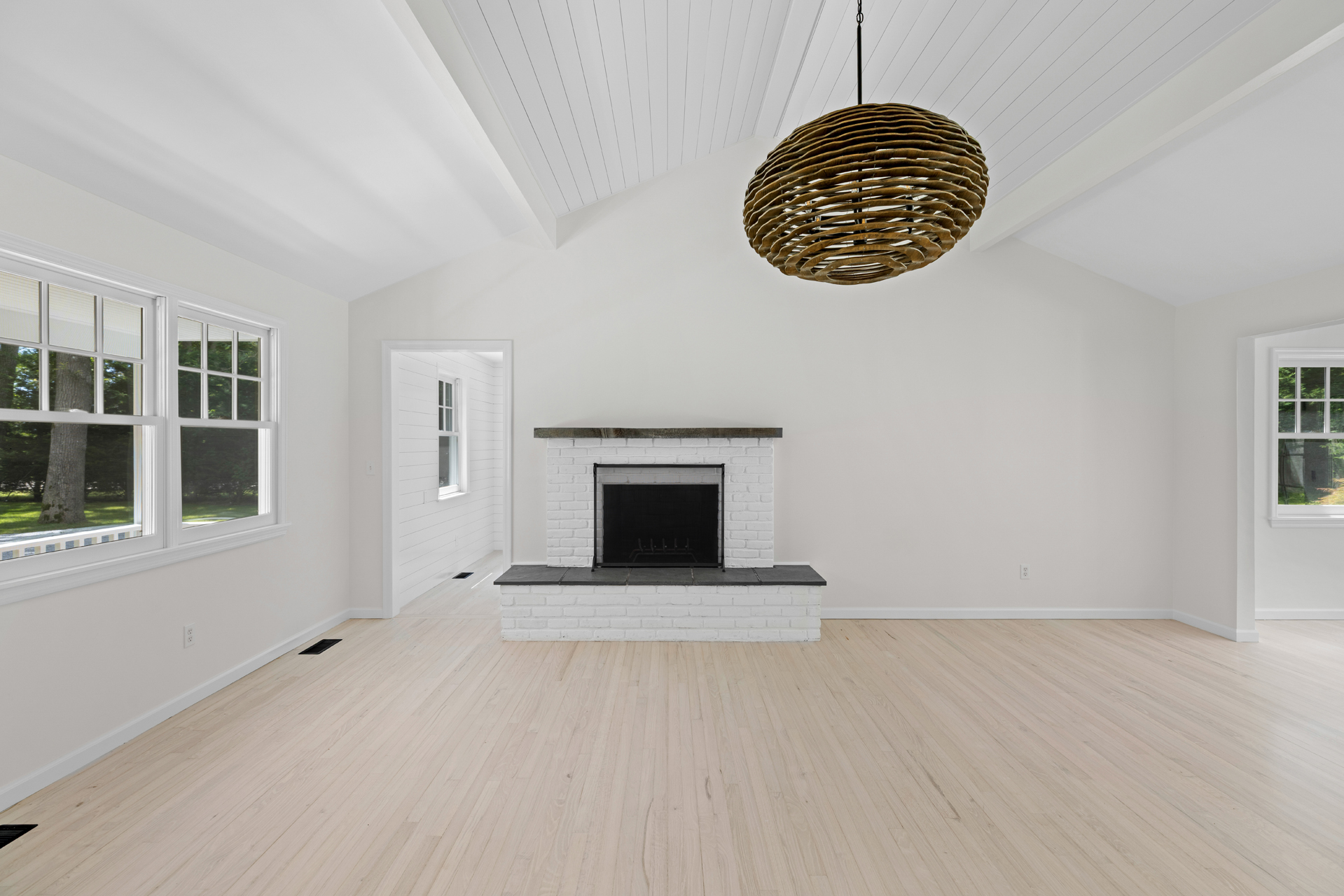 436_ScuttleHoleRoad_WaterMill-LivingRoom1-WEB