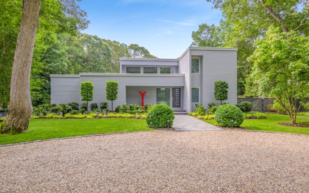6 Hedges Banks Drive, East Hampton, NY