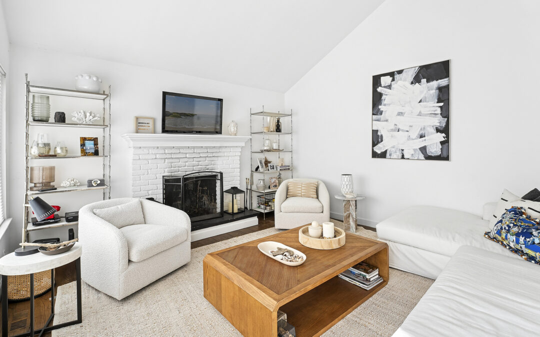 202 Treescape Drive, #13A, East Hampton, NY